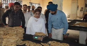 Amritsar के ज़िला एवं सत्र न्यायाधीश और DLSA के चेयरपर्सन ने सेंट्रल जेल का औचक किया निरीक्षण