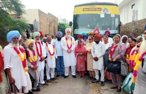 Speaker Sandhwan ने मुख्यमंत्री तीर्थ यात्रा स्कीम के तहत वाल्मीक चौक कोटकपूरा और गांव कोठे दीप सिंह से बसों को दी हरी झंडी