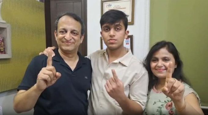Ludhiana के Aryan Gupta ने किया देश का नाम रोशन, NEET में ऑल इंडिया रैंक-1 की हासिल