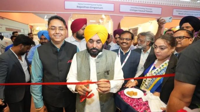 Punjab के टेक्सटाइल क्षेत्र में हैं अपार संभावनाएं, उद्यमियों को सरकार का पूरा समर्थन: CM Bhagwant Maan