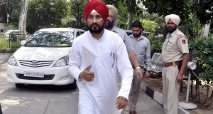 Punjab Congress में बगावत पर सख्ती:पूर्व CM चन्नी ने कई नेताओं को किया बाहर, अनुशासनहीनता के आरोप; बोले- गुटबाजी बर्दाश्त नहीं