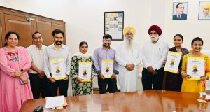 गुरमीत सिंह खुड्डियां ने मत्स्य पालन विभाग में पांच उम्मीदवारों को नियुक्ति पत्र सौंपे