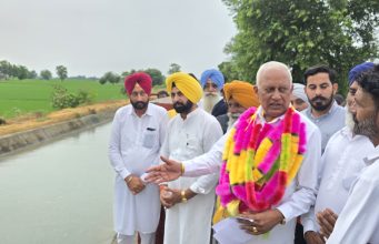 कुमार गोयल 80.35 करोड़ रुपये की लागत से 137.13 किलोमीटर नहरों, रजबाहों और सब-माइनरों का नवीनीकरण तथा 53.9 किलोमीटर पाइपलाइनें बिछाई गईं Minister Barinder Kumar Goyal