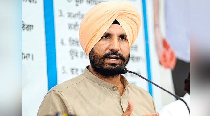 Punjab Congress में बगावत पर राजा वड़िंग का बयान, बोले- मै पार्टी के लिए प्रधान पद छोड़ने के लिए भी तैयार