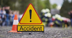Jalandhar में तेज रफ्तार स्पलेंडर ने एक्टिवा को मारी टक्कर:महिला घायल, बिना नंबर की बाइक छोड़ भागे युवक