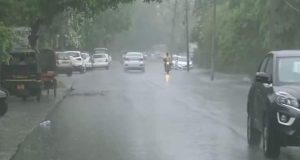 Pathankot में लैंडस्लाइड, कई गांवों का संपर्क टूटा:अमृतसर में भी बारिश, मोहाली में बादल छाए; पंजाब-चंडीगढ़ में 3 दिन का अलर्ट