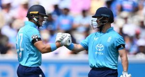 IND vs ENG: रोहित का शतक गया बेकार, 8 गेंदों में काम तमाम, इंग्लैंड ने आठ साल बाद जीती सीरीज
