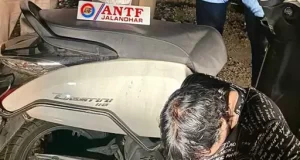 Jalandhar में डेढ़ KG चिट्टे के साथ कपड़ा व्यापारी अरेस्ट:स्कूटी भी बरामद; आरोपी 10वीं पास, जल्द होना चाहता था अमीर