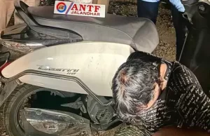 Jalandhar में डेढ़ KG चिट्टे के साथ कपड़ा व्यापारी अरेस्ट:स्कूटी भी बरामद; आरोपी 10वीं पास, जल्द होना चाहता था अमीर