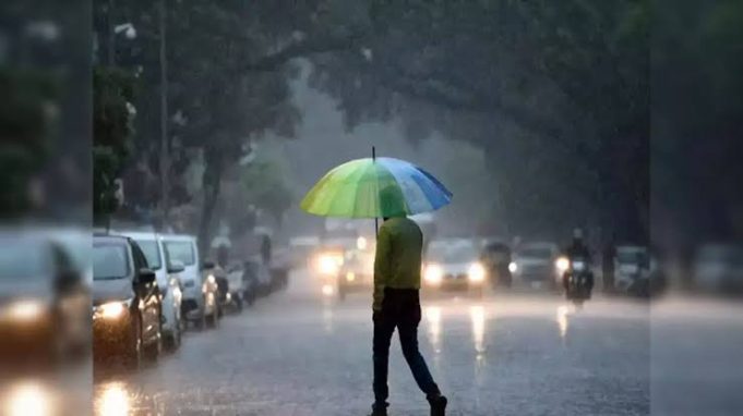 Punjab में बदला मौसम का मिजाज: जालंधर में तेज बारिश, कई जिलों के लिए अलर्ट