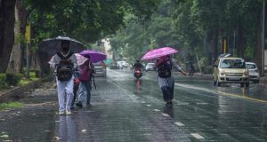 Punjab Weather Update: पंजाब में भारी बारिश का अलर्ट, इन जिलों में चेतावनी जारी