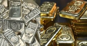 Gold Silver Rate: चांदी 6,600 रुपये से ज्यादा टूटी, सोना भी हुआ सस्ता