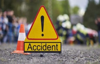 Jalandhar में भीषण सड़क हादसा, एक परिवार के तीन लोगों की मौत, मासूम बच्ची गंभीर घायल