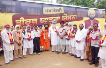 Kotakpura से तीर्थ यात्रा पर रवाना हुईं श्रद्धालुओं की बसें, स्पीकर संधवान ने दिखाई हरी झंडी