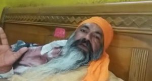 Ambala में Gursimran Singh Mand पर हमला: Gurudwara Panjokhra Sahib के बाहर कार पर पथराव, Viral Video ने बढ़ाई सनसनी
