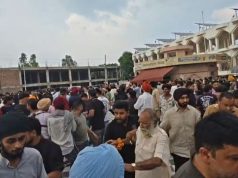 Jalandhar Devi Talab Mandir Clash: दो गुटों में विवाद के बाद पत्थरबाजी, मंदिर में मची अफरा-तफरी Jalandhar Devi Talab Mandir clash