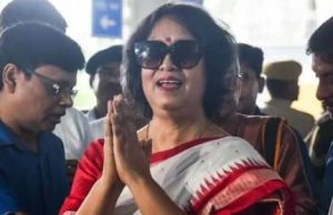 Taslima Nasreen Returns to Kolkata: 20 साल बाद लौटीं बांग्लादेशी लेखिका, Modi Government की तारीफ की Taslima Nasreen Returns to Kolkata