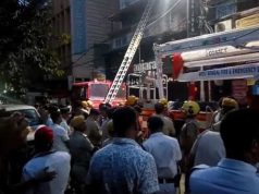 तंग गलियां और बंद दरवाजा बना काल! कोलकाता होटल अग्निकांड में 9 की मौत, कई फंसे, रेस्क्यू ऑपरेशन