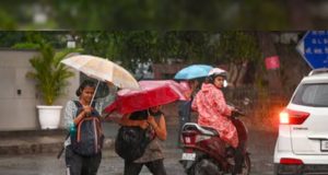 Jalandhar में बारिश, पंजाब-चंडीगढ़ में 5 अगस्त तक अलर्ट:गरज-चमक के साथ बरसेंगे बादल, बठिंडा सबसे गर्म
