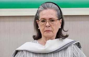 Manmohan Singh को इतिहास अच्छे शब्दों में याद रखेगा, सोनिया ने लिखा लेख, RTI से मनरेगा तक का जिक्र