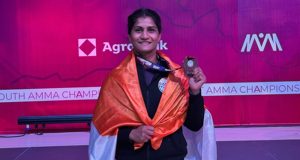 Asian Games 2026 : सुचिका तारियाल ने रचा इतिहास, एमएमए में मेडल जीतने वाली बनीं पहली भारतीय खिलाड़ी