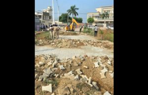 Ludhiana में अवैध कॉलोनियों पर GLADA की बड़ी कार्रवाई, चार कॉलोनियों में चला Bulldozers