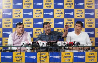 PM Modi और Amit Shah वोटों की चोरी कर जीत रहे चुनाव: Kejriwal