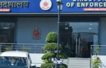 Nakodar के पूर्व सब-पोस्ट मास्टर को डेढ़ साल जेल:ED जालंधर ने जांच में दोषी पाया, फर्जी सेविंग अकाउंट खोले; ₹8.48 करोड़ का गबन