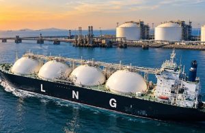 Global Energy Crisis: भारत ने गैस संकट को दी मात, महंगे LNG के बाद भी जारी है खरीदारी