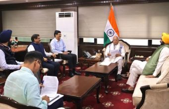 पंजाब में बिजली की कोई कमी नहीं आने दी जाएगी, मुख्यमंत्री भगवंत सिंह मान ने केंद्रीय बिजली मंत्री से की मुलाकात CM Mann Meeting With Manohar lal Khattar