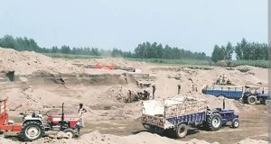 खनन विभाग द्वारा दो स्थानों पर अवैध खनन का पर्दाफाश: बरिंदर कुमार गोयल