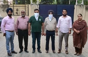 विजीलेंस ब्यूरो ने 4,000 रुपये रिश्वत लेते पटवारी और उसके एजेंट को रंगे हाथों दबोचा