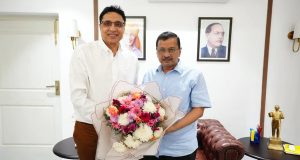 विधायक Dr. Ajay Gupta ने Arvind Kejriwal से की मुलाकात, केंद्रीय विधानसभा क्षेत्र के विकास कार्यों पर हुई चर्चा