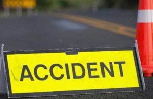 Jalandhar: गोराया में नेशनल हाईवे पर भीषण हादसा, छोटा हाथी बेकाबू होकर पलटा, लगा जाम