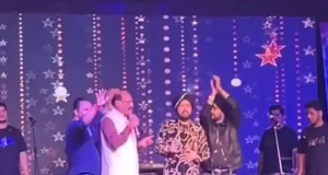 ‘इतनी दारू पी रखी है, क्या गाएंगे’, Daler Mehndi को मंत्री ने मंच पर ही फटकारा