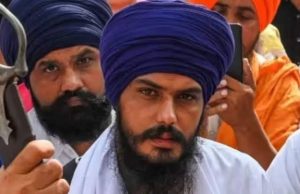 Punjab चुनाव से पहले सांसद Amritpal को बड़ी राहत:अमृतसर कोर्ट ने वीडियो कॉल करने की अनुमति दी